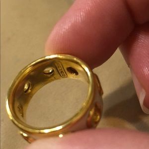 Gorgeous Coach authentic size 7 1/2 cream color